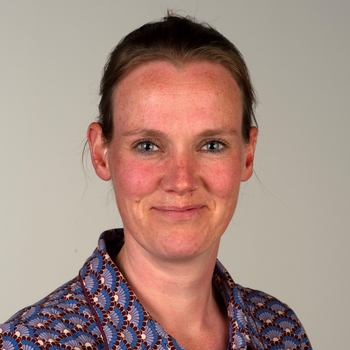 Muilwijk, R.E.E. (Roos)