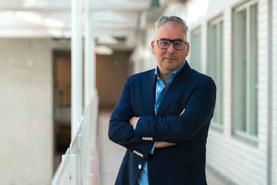 Portretfoto van Marc Bonten.