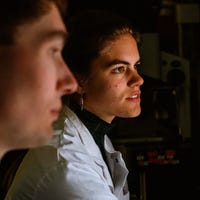 Onderzoekers voeren computer analyse uit