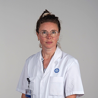 Meer, M.G.  van der (Manon)