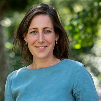 Portretfoto van Karijn Suijkerbuijk