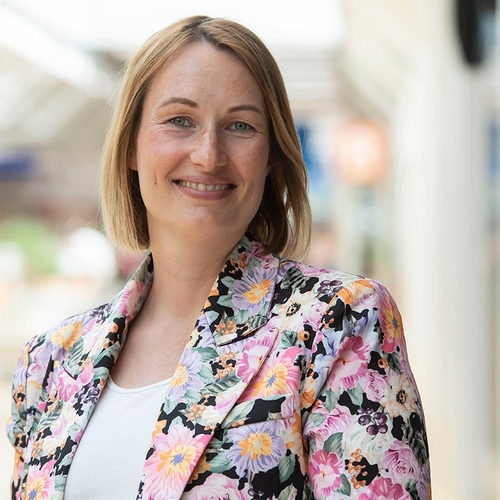 Portret Danielle Zweers