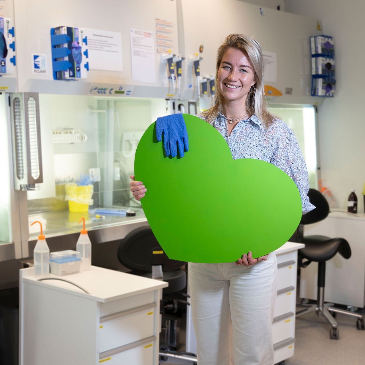 Merel Havinga met groen hart